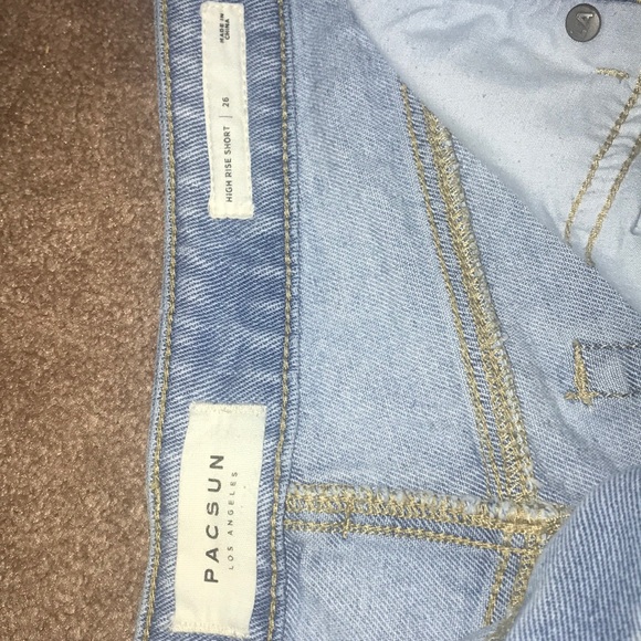 Light wash Pacsun Shorts - Picture 2 of 3